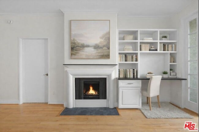 Building Photo - 1225 Armacost Ave