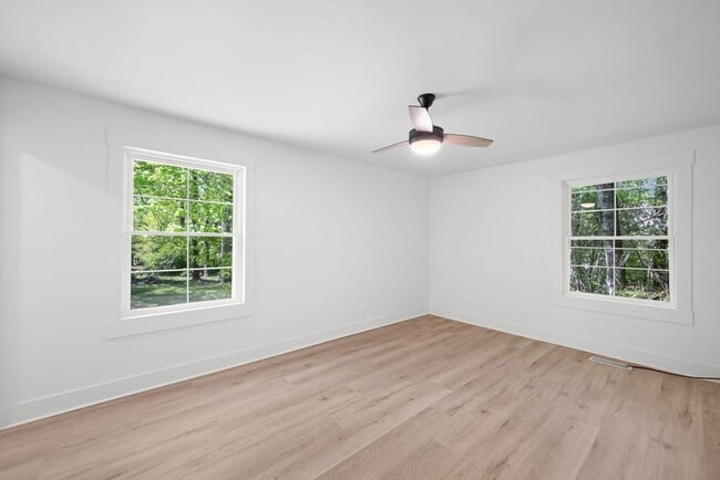 Building Photo - Remodeled 3 bd 2 ba rental in Southside!!