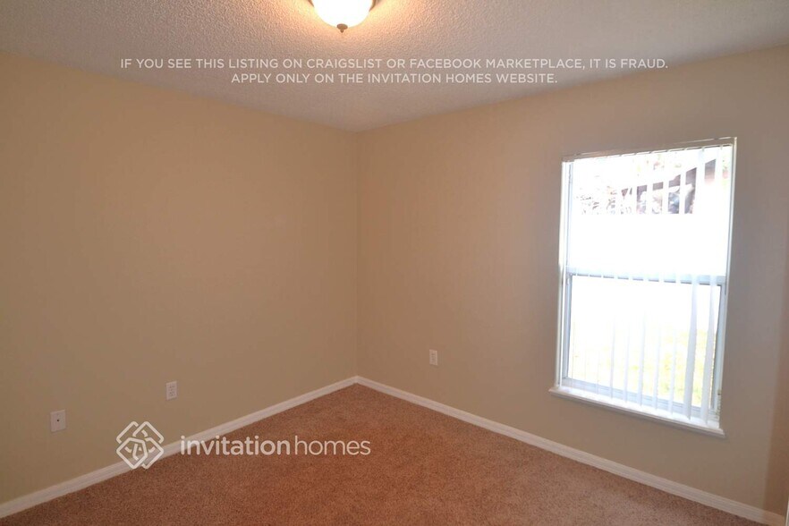 Building Photo - 5148 Laval Dr