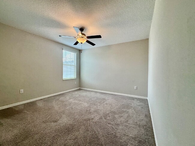 Building Photo - 4305 Romano Busciglio St