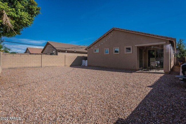 Building Photo - 2328 W Gold Dust Ave