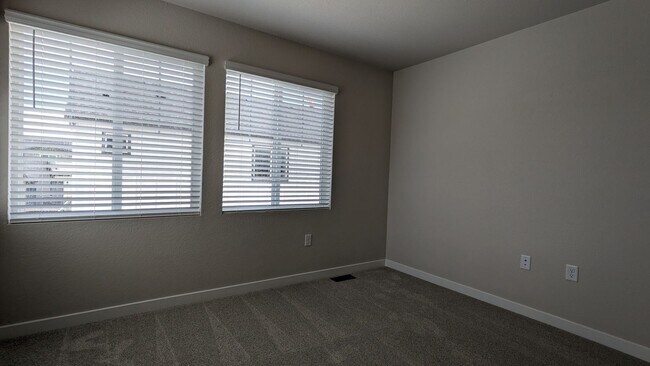 Building Photo - 17606 Lucky Penny Ln