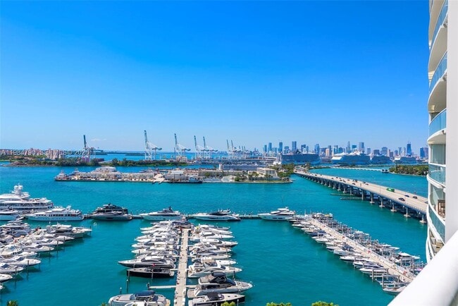 Building Photo - 450 Alton Rd