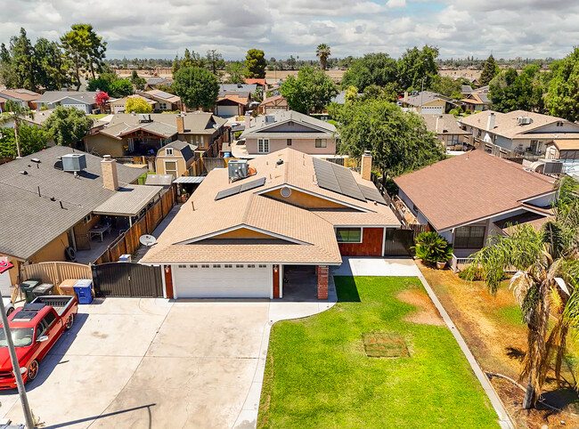 Building Photo - 4304 Milo Ave