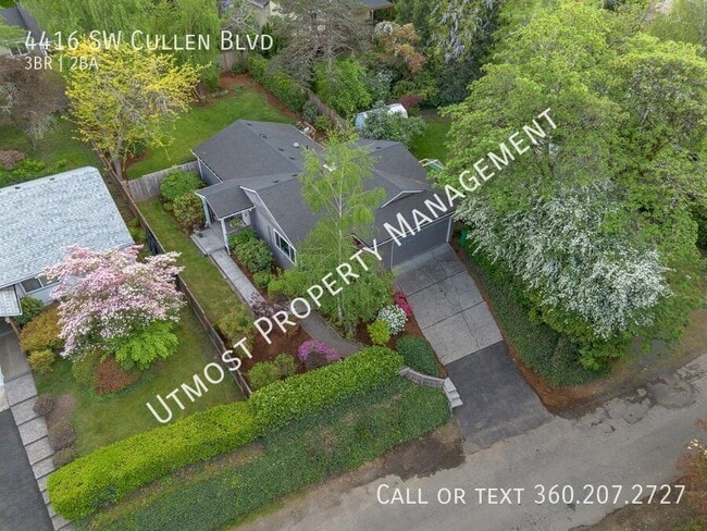 Building Photo - 4416 SW Cullen Blvd