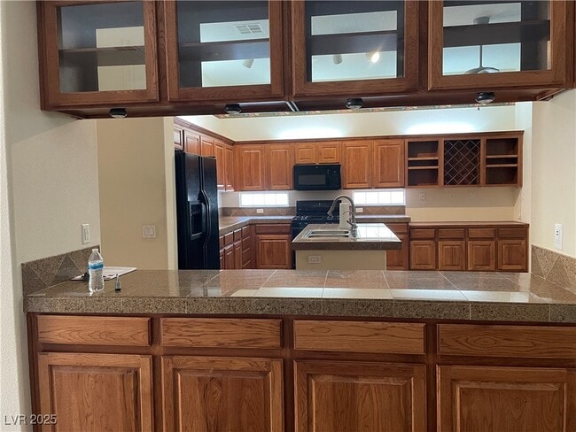 Building Photo - 8216 Romantic Sunset St