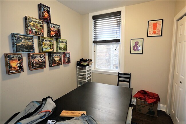 Building Photo - 4849 N Seeley Ave