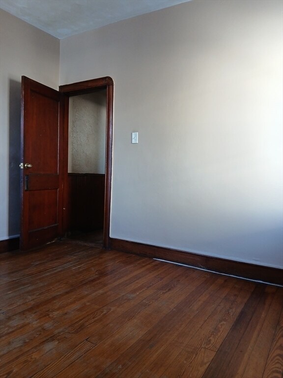 Building Photo - 196 Hope St