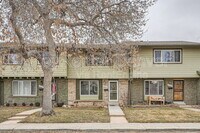Building Photo - 588 S Carr St