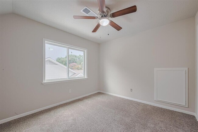 Building Photo - 22323 N Rebecca Burwell Ln