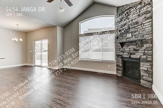 Building Photo - 5454 Janga Dr