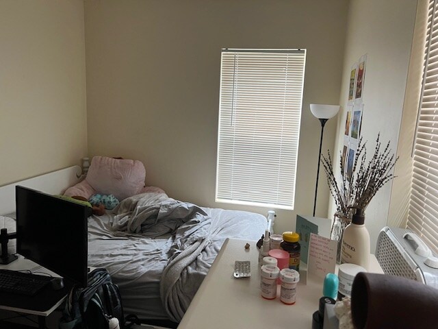 Building Photo - 2 bedroom in Boston MA 02115