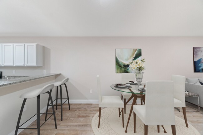 Building Photo - 6870 Trailride N