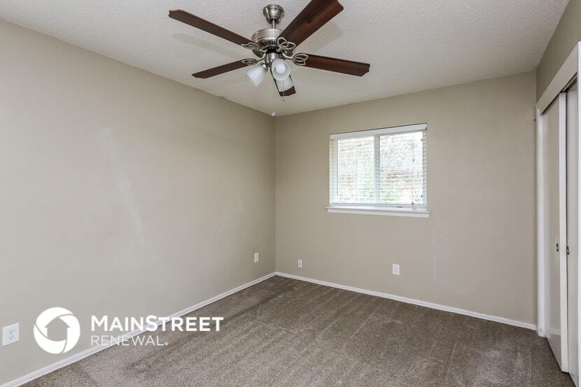 Building Photo - 221 Highridge Dr