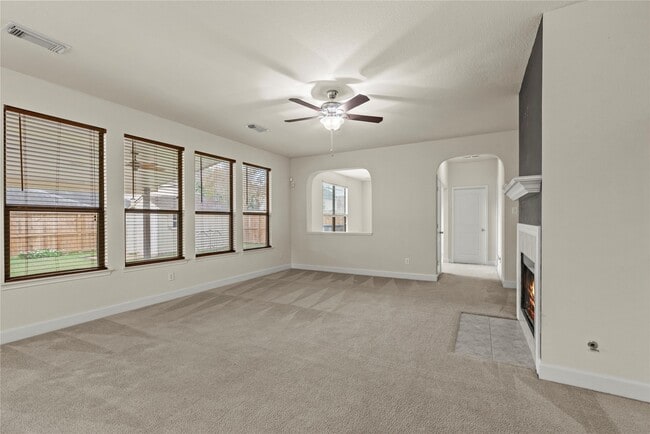 Building Photo - 16703 Summer Cypress Ct