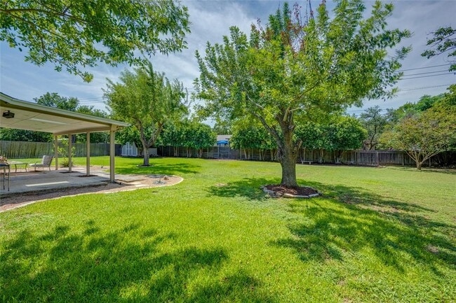 Building Photo - 6506 Harrogate Dr