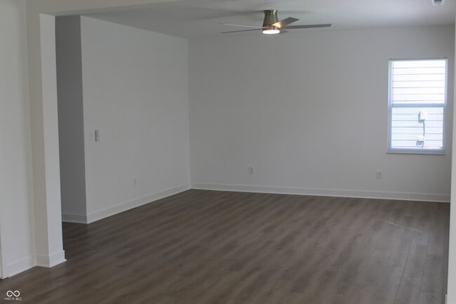 Building Photo - 1087 Marston Ln