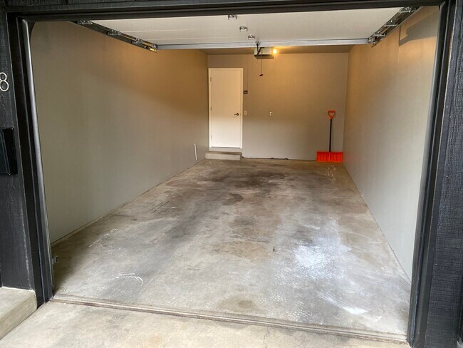 single car garage w/space for storage - 1108 Constitution Ave