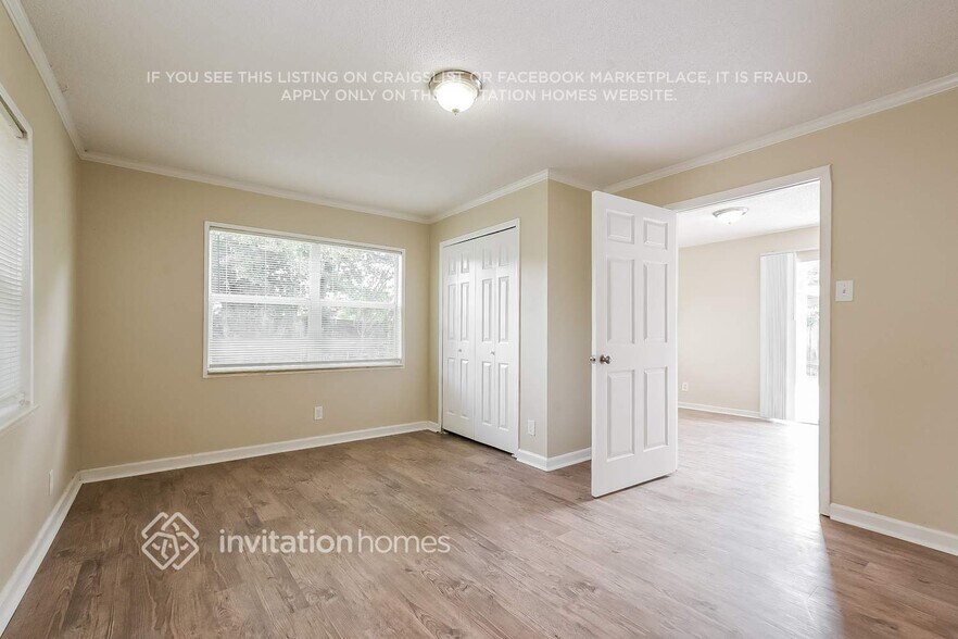Building Photo - 5919 Tavendale Dr