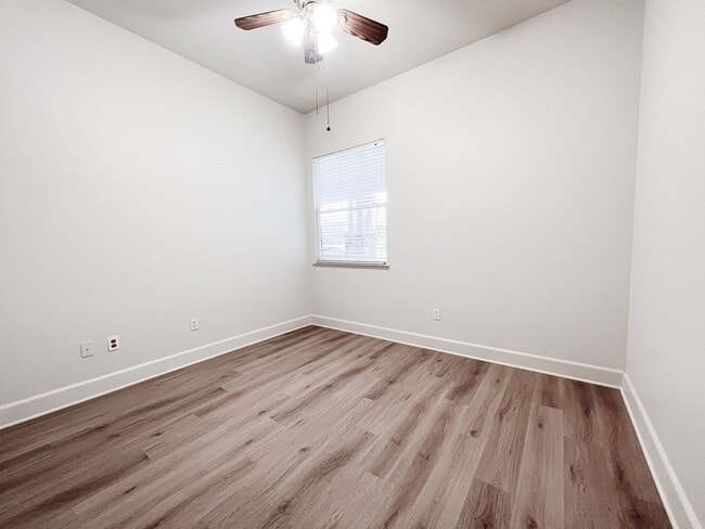 Building Photo - 1808 Spokane Rd