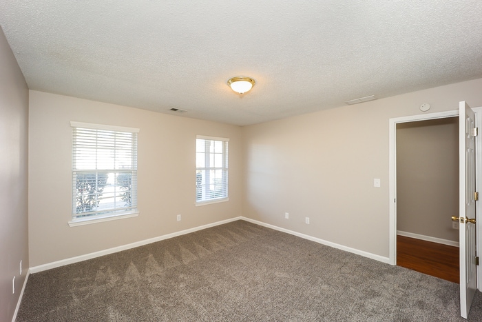 Building Photo - 7520 Old Chapel