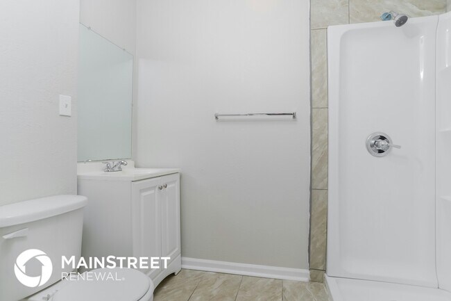 Building Photo - 12712 10th St