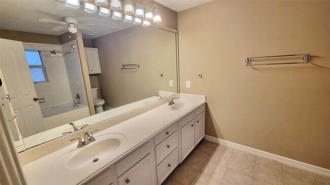 Building Photo - 3702 Mystic Cir