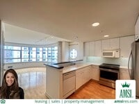 Building Photo - Excellent South Beach Location-1 Bed/1 Bath in Amenity Building with W/D & Garage Parking!