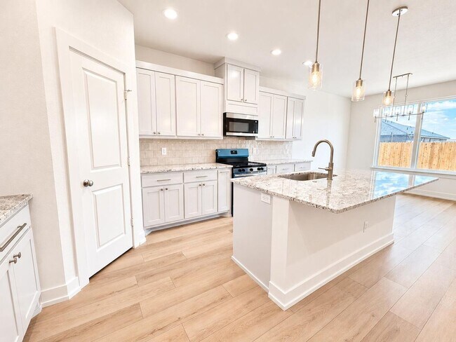 Building Photo - FRENSHIP ISD-FANTASTIC NEW BUILD FOR LEASE-4BED/2BATH/2GA