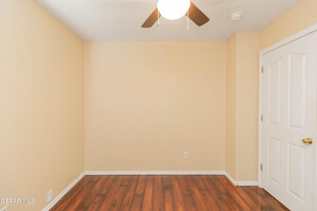 Building Photo - 5652 Rick Husband Dr