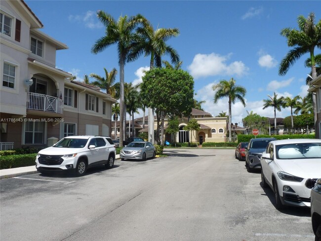 Building Photo - 8980 W Flagler St