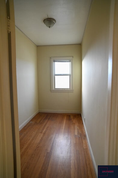 Office - 1600 Clement St