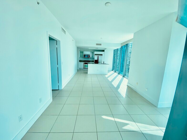 Building Photo - 888 Biscayne Blvd