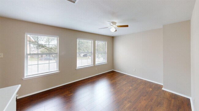 Building Photo - 20323 Baron Brook Dr