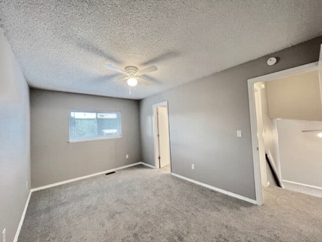 Building Photo - 3 Bedroom 1.5 Bath Home in Briargate with ...