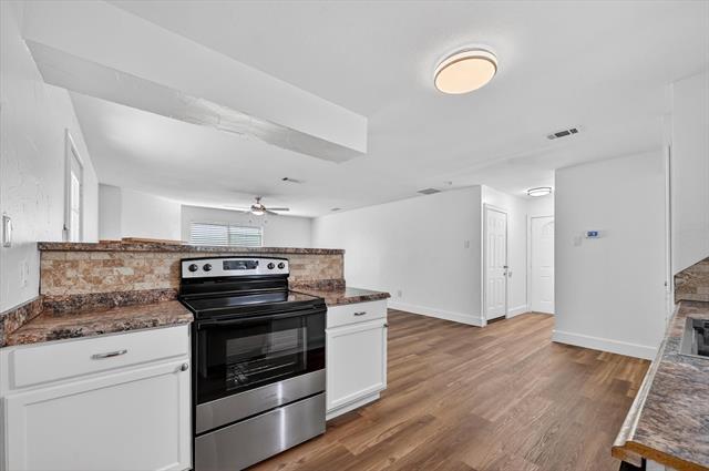 Building Photo - 6516 Meadowview Ln