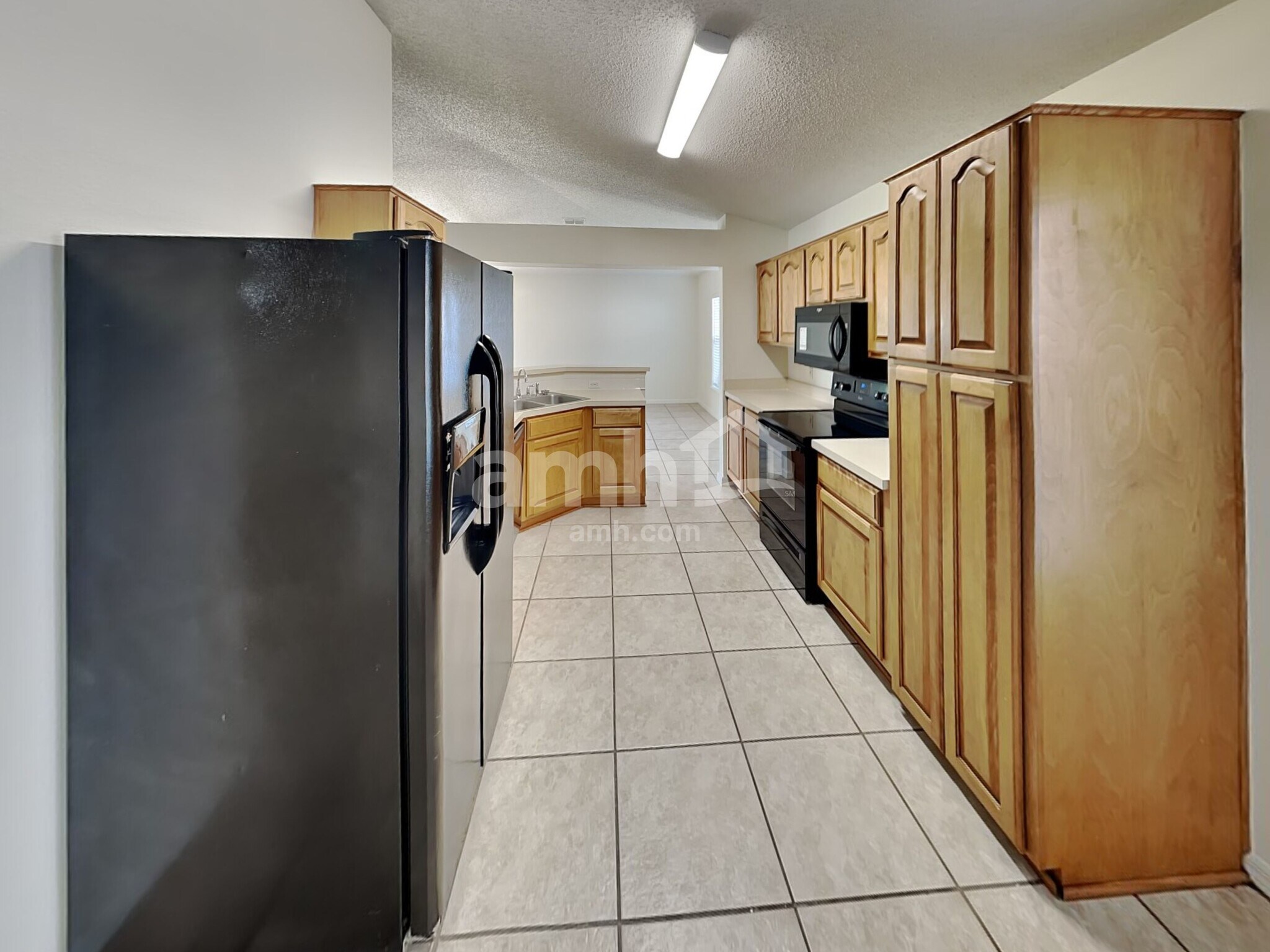 Building Photo - 9172 Upstream Ct