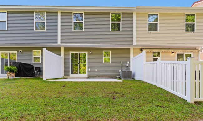 Building Photo - 162 Villa Grande St