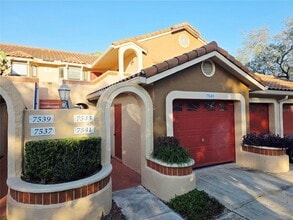 Building Photo - 7543 Sugar Bend Dr