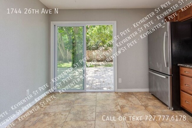Building Photo - 1744 26th Ave N