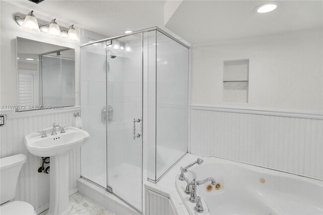 Building Photo - 603 Minorca Ave