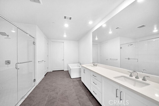 Building Photo - 1307 Rivington