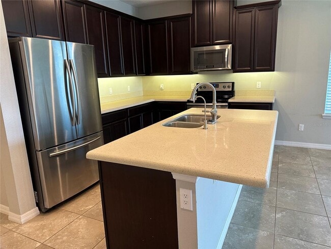 Building Photo - 1448 Cabot Dr