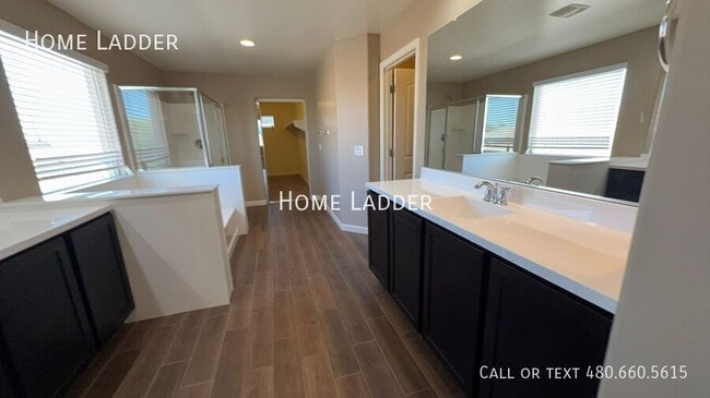 Building Photo - 14844 N 171st Dr