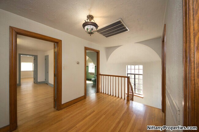 Building Photo - 100 N Patterson St