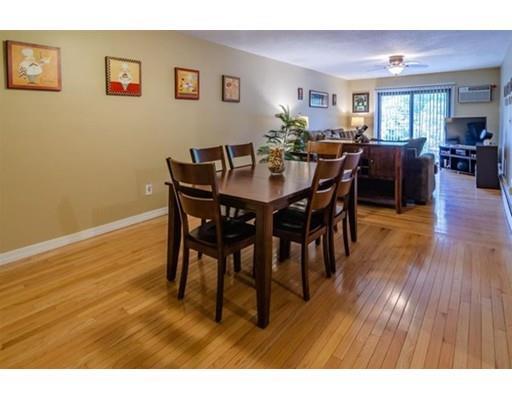 Building Photo - 13 Strawberry Bank Rd