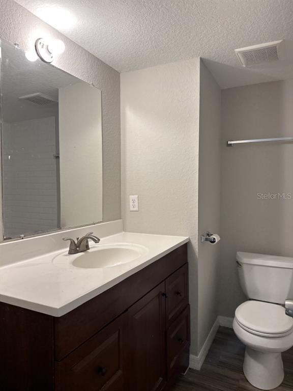 Building Photo - 9027 Westchester Cir
