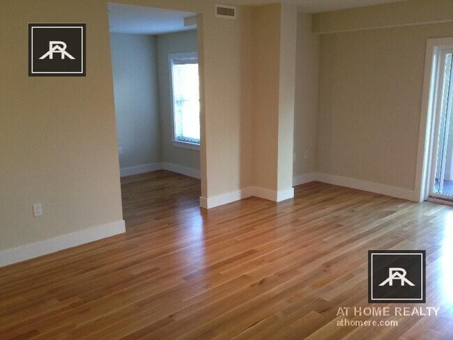 Building Photo - 2 bedroom in Chestnut Hill MA 02467