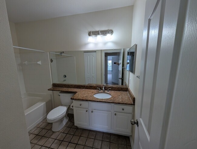 Building Photo - 4207 S Dale Mabry Hwy