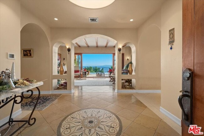 Building Photo - 1740 Carla Ridge